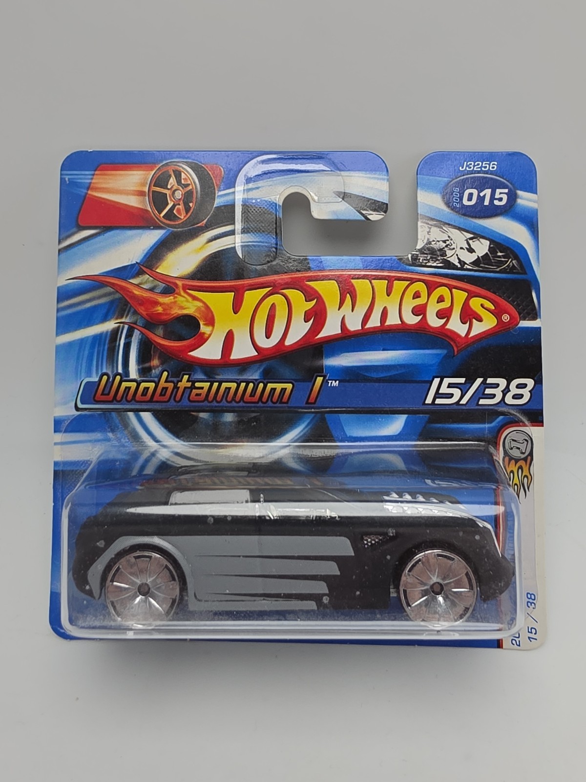 Hot Wheels 2006 Unobtainium 1 Black 15/38 #015 J3256 Diecast Toy Car New Carded