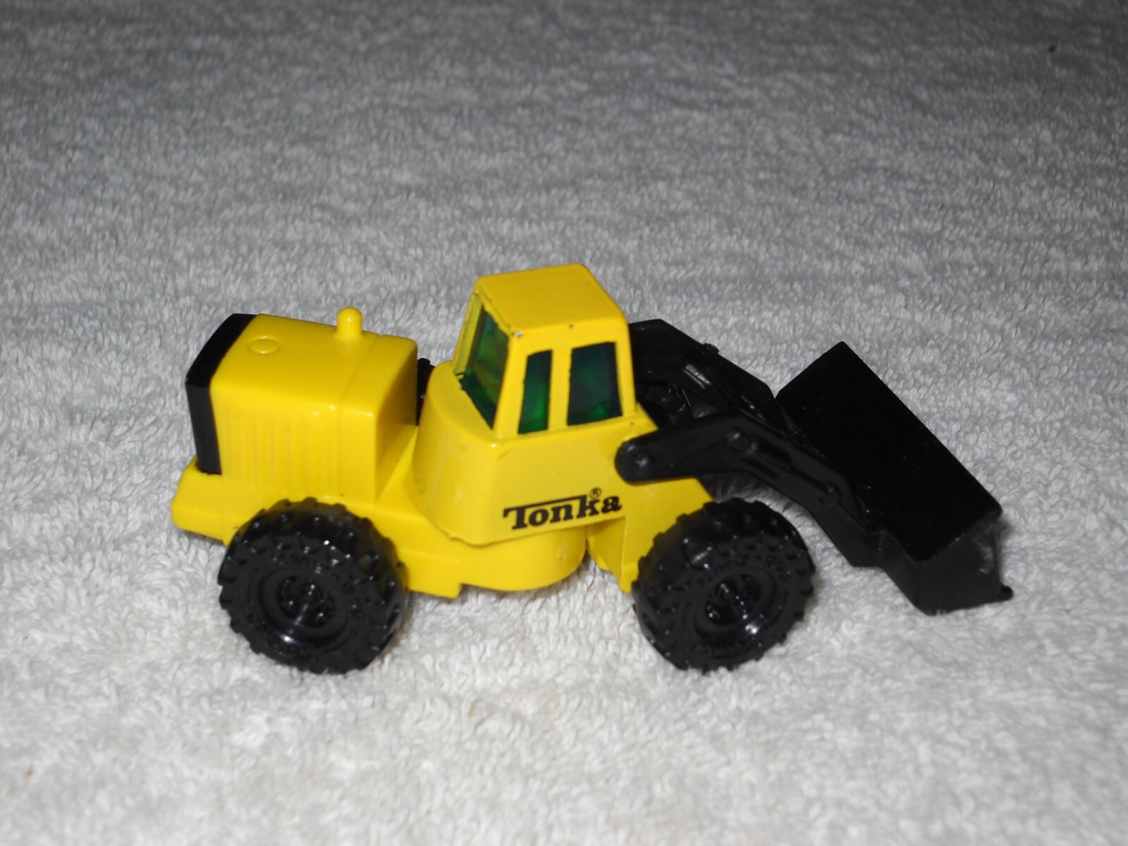 Tonka, Small Plastic Loader, Please see the photos.