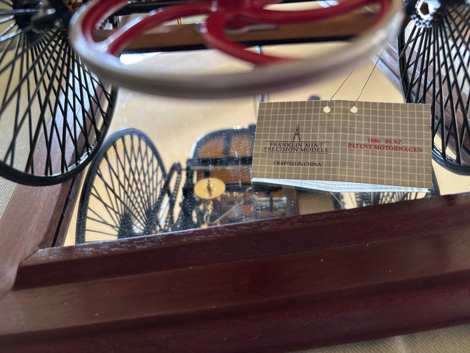 Franklin Mint 1886 Benz Motorwagen 1:8 Diecast w/ Glass Display Case – Excellent