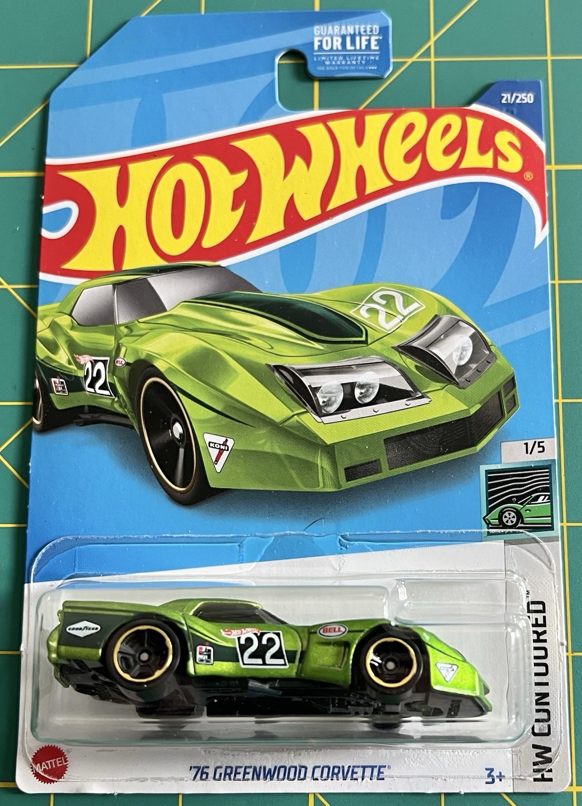 LOT OF 2 – 2022 HOT WHEELS ‘76 GREENWOOD CHEVY CORVETTE BOTH COLOR VARIANTS