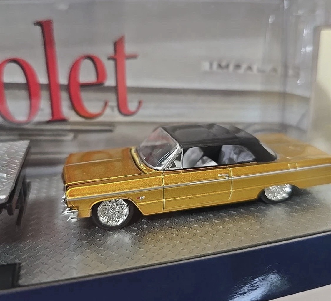 🔥M2 Machines 1:64 1968 Chevy C60 Truck & 1964 Impala S47 Blue/Gold 1 of 6,000!