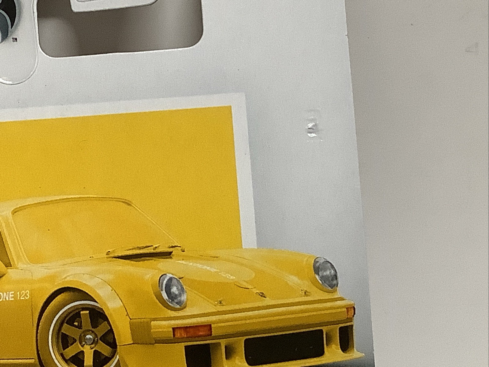 Hot Wheels Silver Series Pantone Full set of 6 In Protectors
