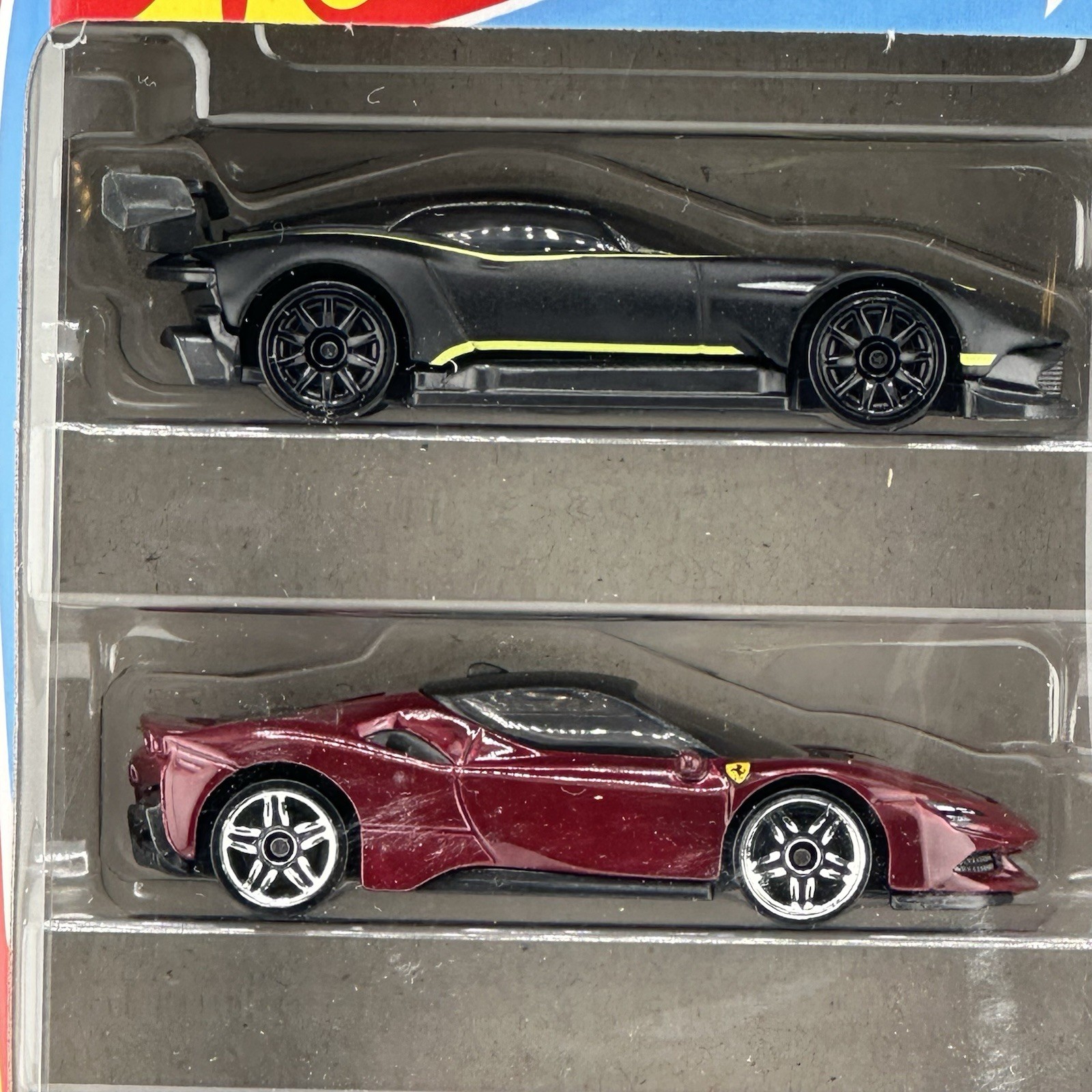 Hot Wheels HW Motor Show 5 Car Gift Pack Ferrari Ford Lamborghini Lotus