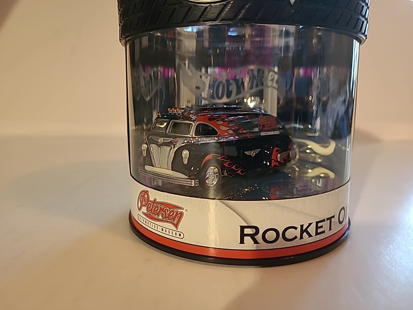 Hot Wheels Rocket Oil Tanker 2004 Petersen Automotive Museum Oil Can Black1/5000