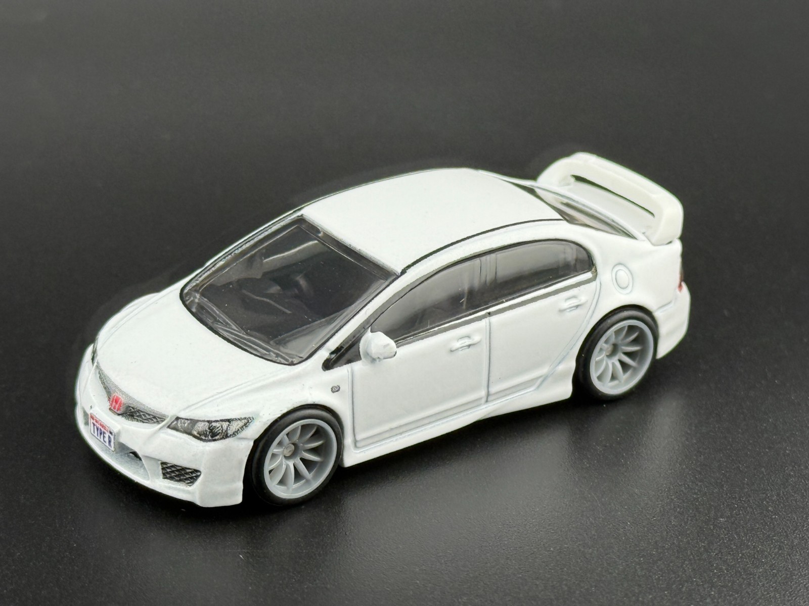 Hot Wheels 07 Honda Civic Type R Ronin Run 2 FPY86-961 M 1/64