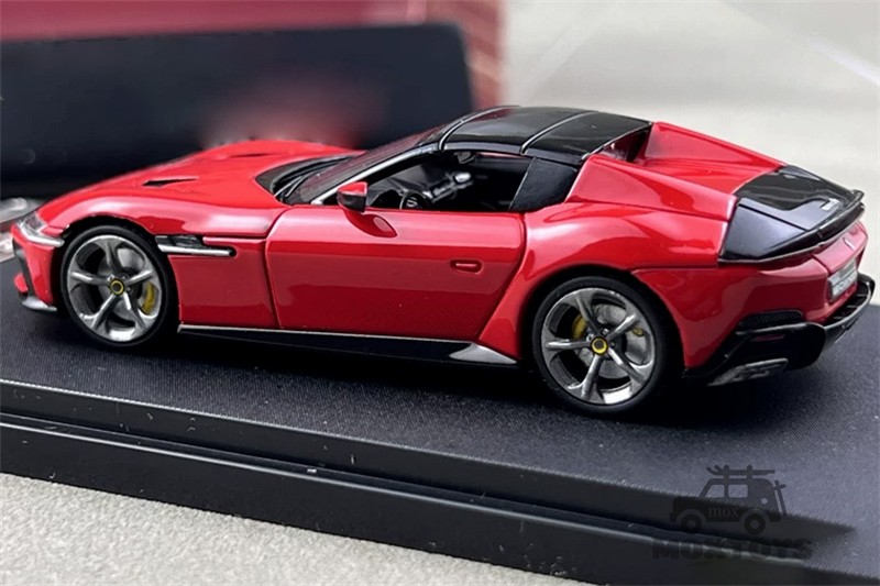 Phantom Knight PK 1:64 12 Cilindri Spider Aperta Limited999 Diecast Model Car