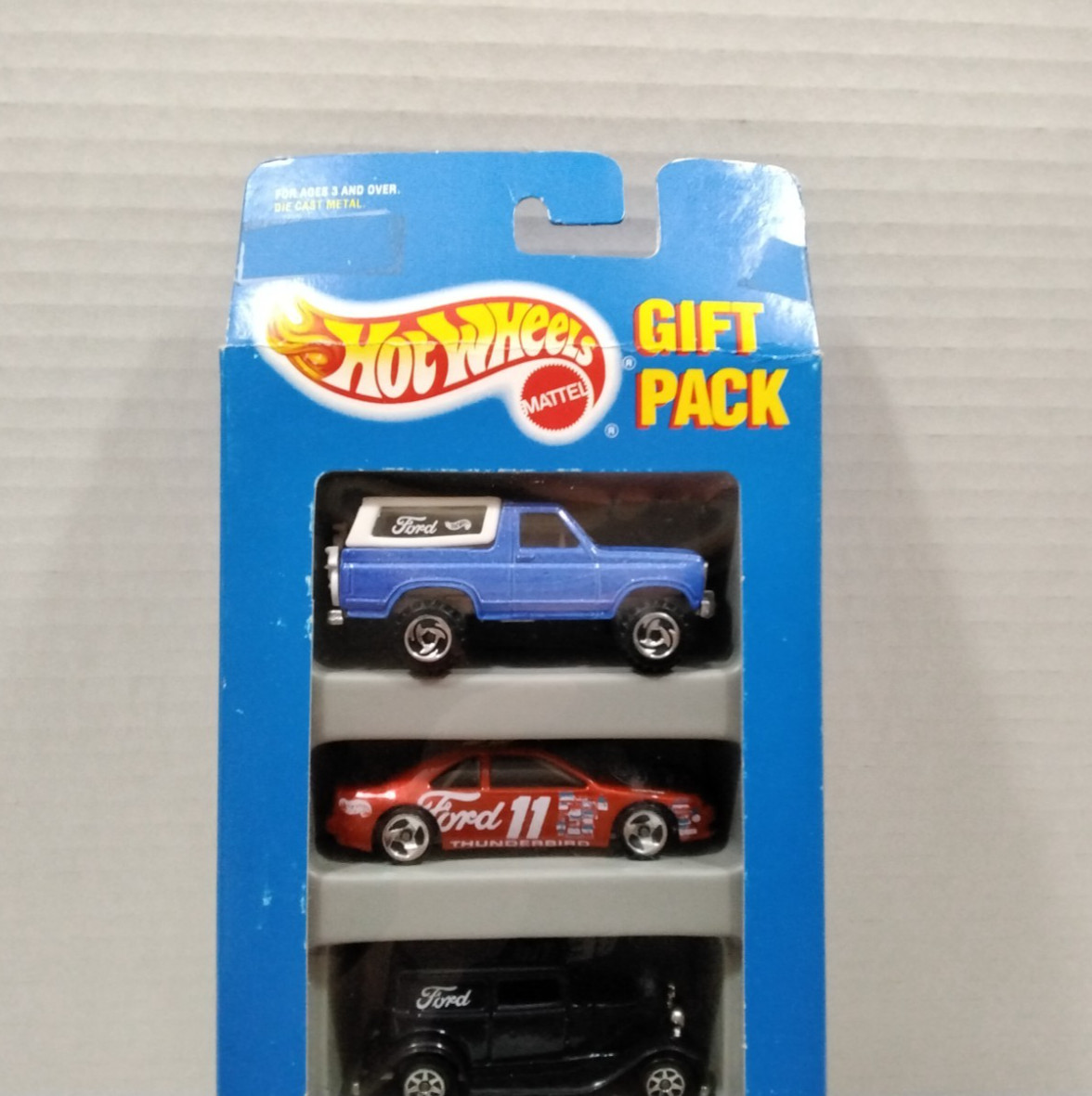 Hot Wheels Ford 5 Pack With Rare 3 Window 34 Ford Coupe Pink Chrome