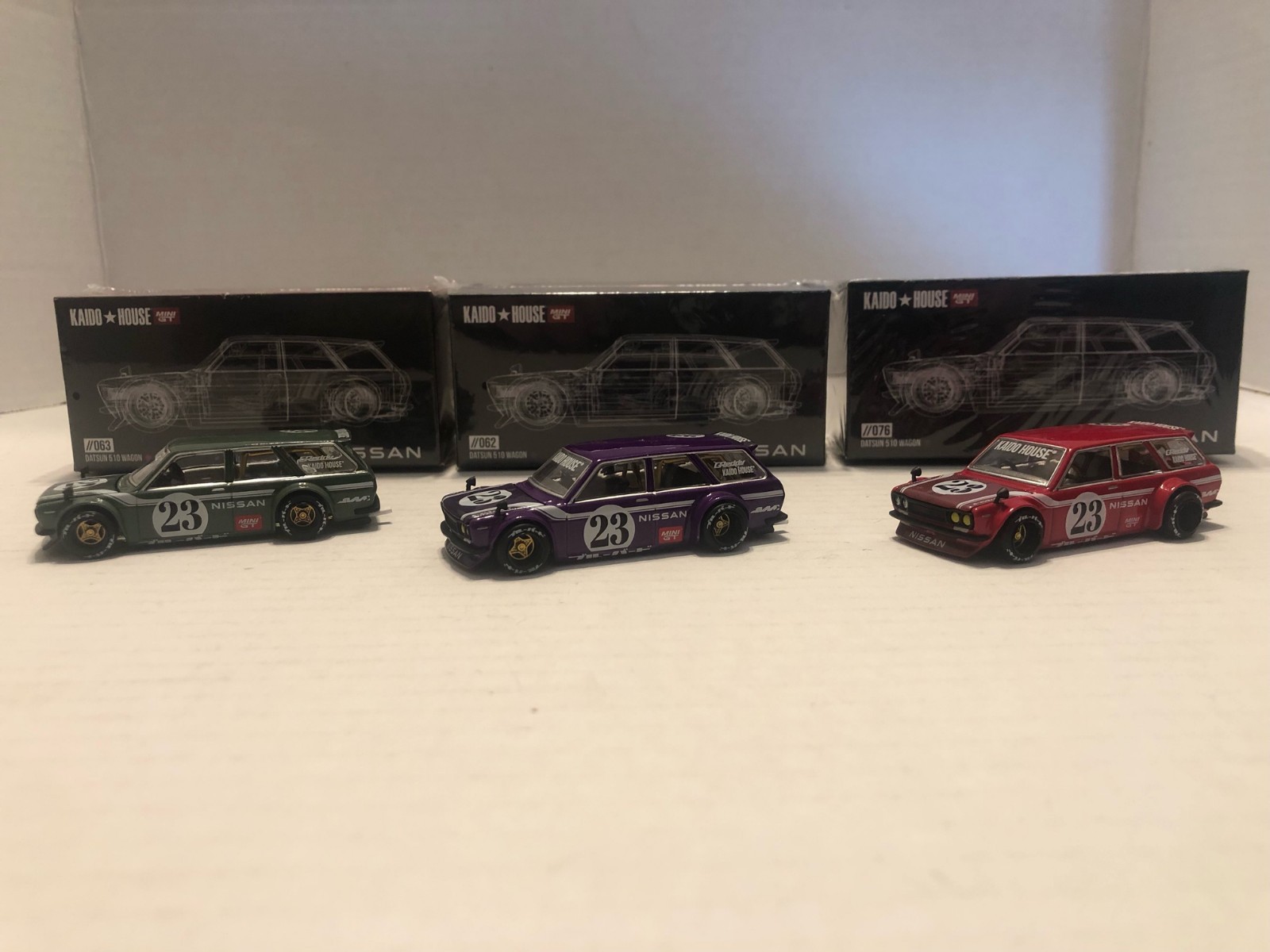 1:64 MINI GT Kaido House Datsun 510 Wagon Carbon Fiber V1 V2 V3 Set of 3
