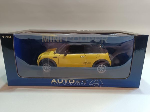Autoart Mini Cooper 1/18 Unopened And Undisplayed Item