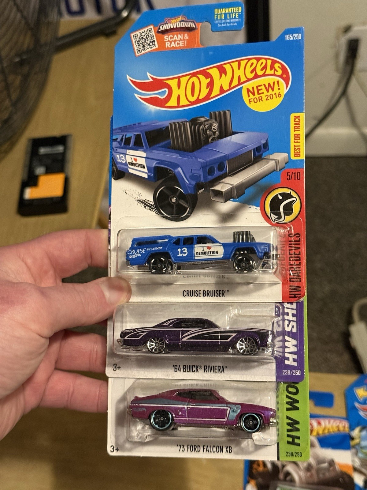 GROUP/LOT OF VARIOUS HOT WHEELS DIE-CAST! MIXED LOT/GROUP OF 10 H.W. DIE-CAST!