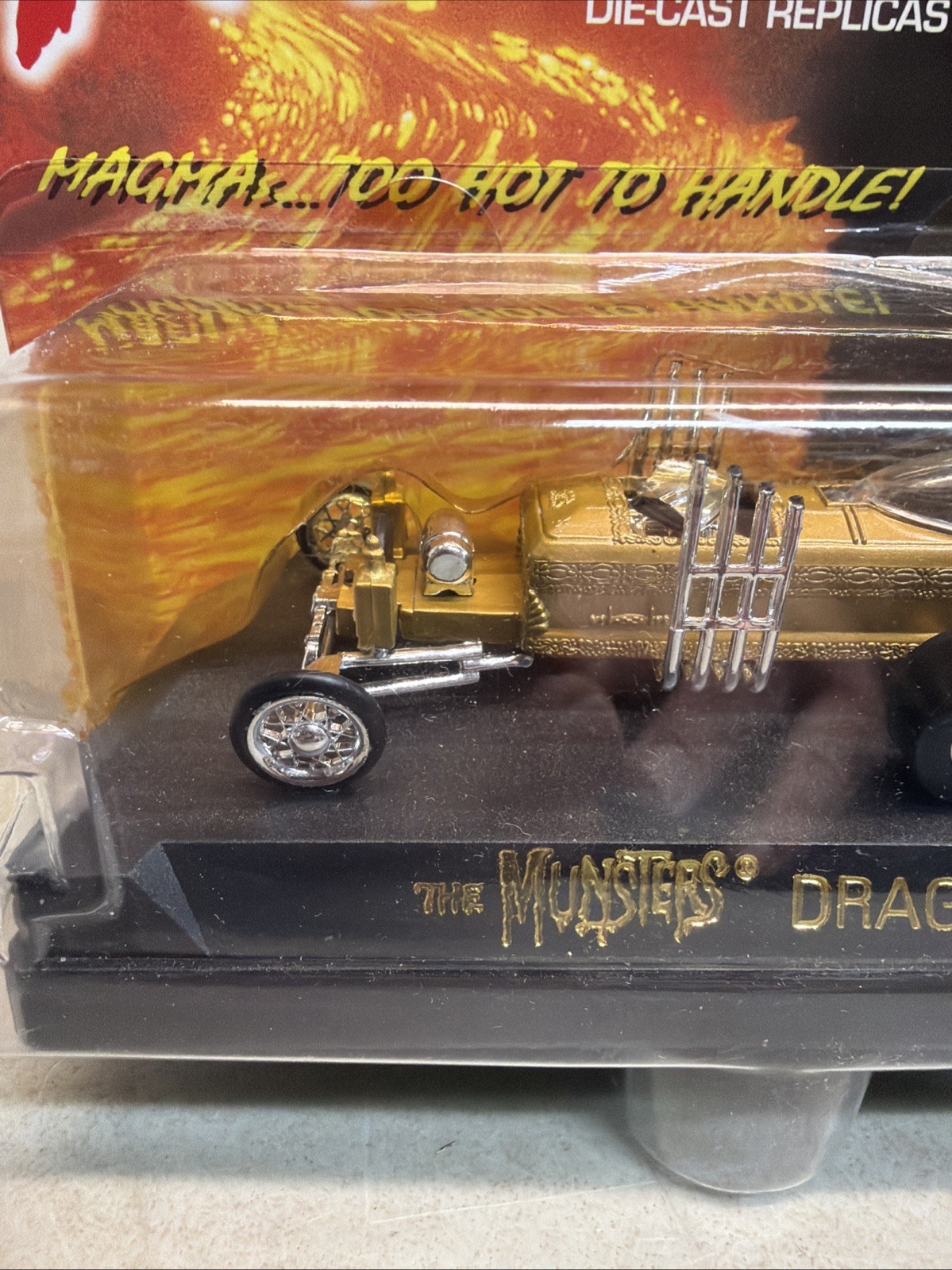 Johnny Lightning Magmas The Munsters Drag-U-La 1/43 Diecast Casket Car NIB