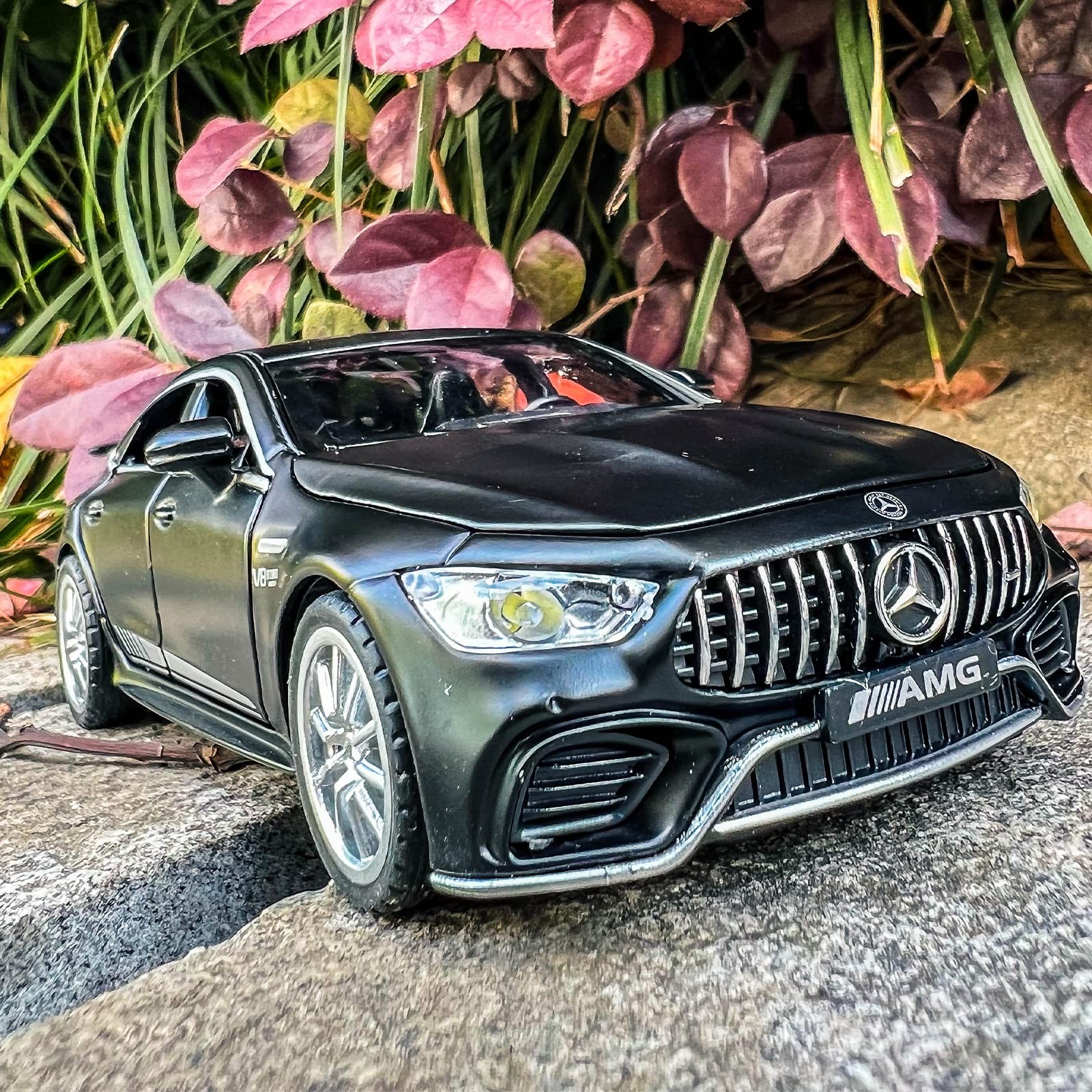1/32 AMG GT63 Model Car Alloy Diecast Pull Back Toy Car with Sound and Light Doo