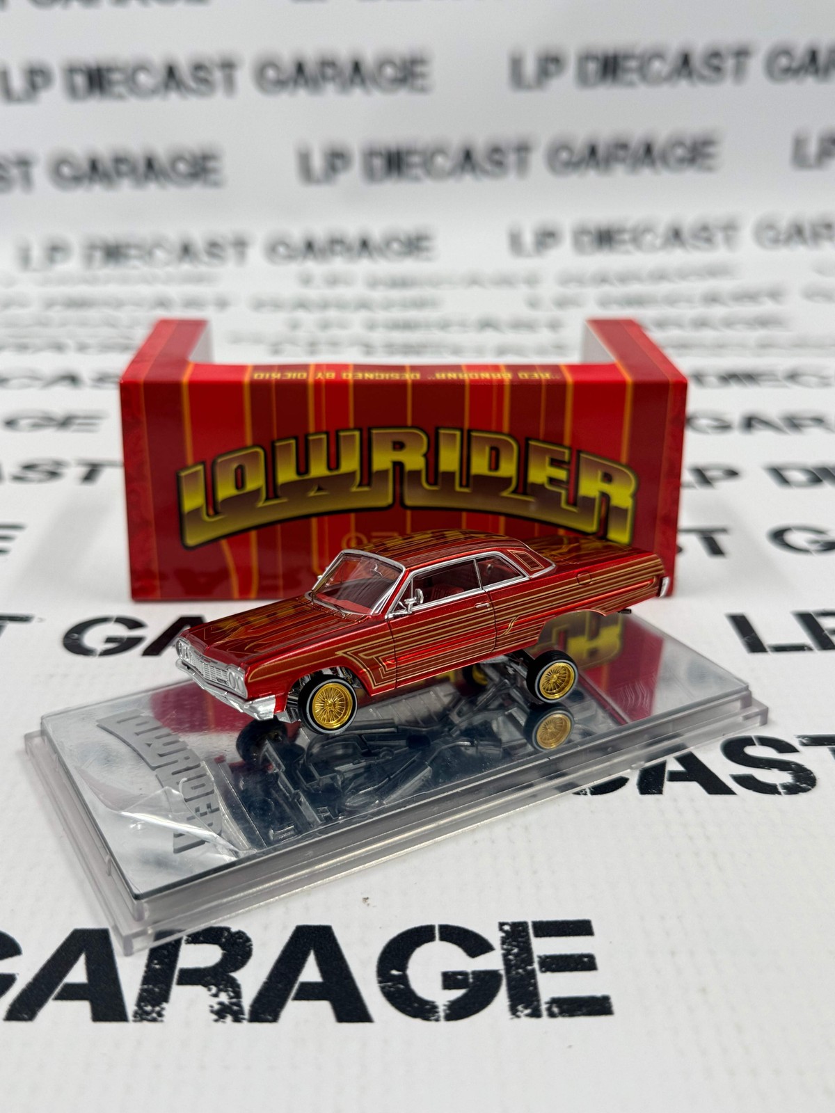 97M Custom Lowriders 1964 Chevrolet Impala Red Bandana 1:64 Diecast Adjustable S