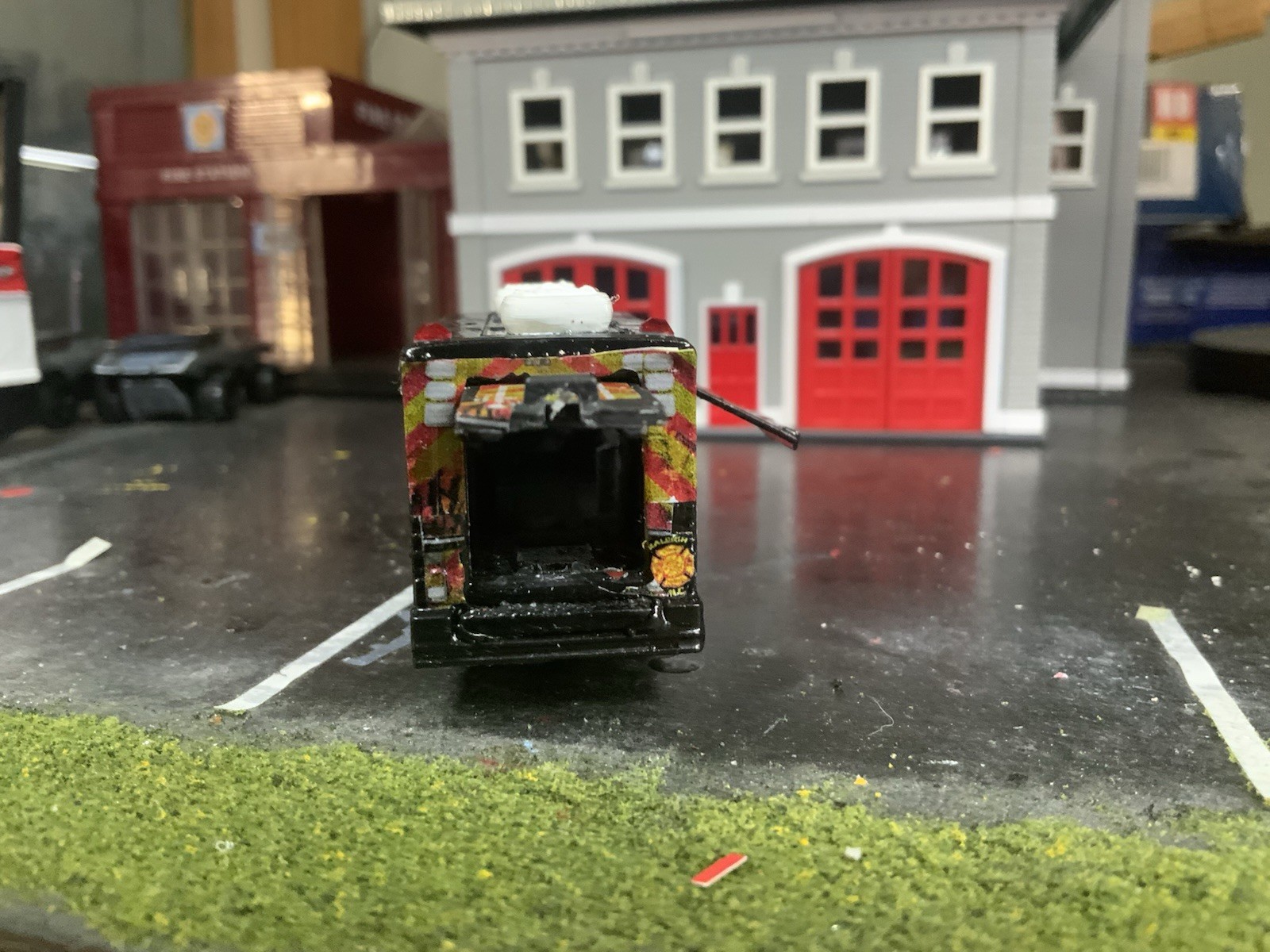 Matchbox Kitbashed Raleigh Fire Dept Rehab 12 With Retractable Canopy