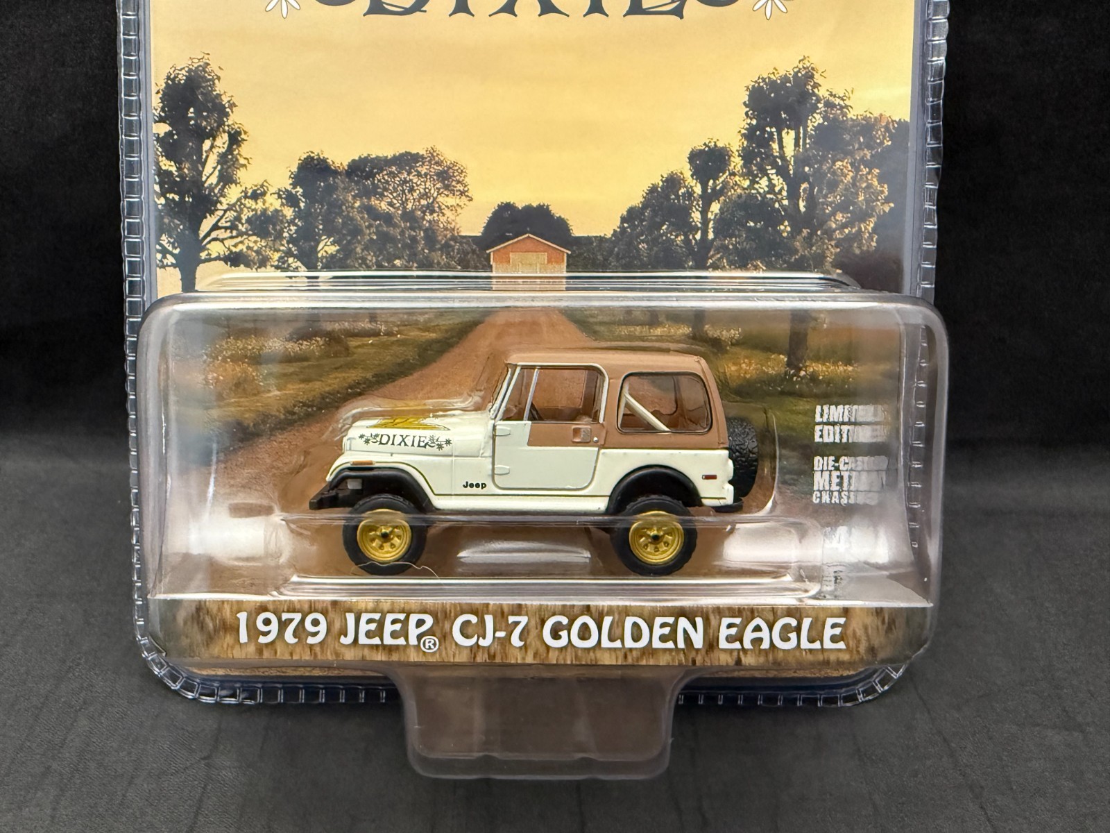 Greenlight “Dixie” 1979 Jeep CJ-7 Golden Eagle 1:64 Scale Diecast 30175