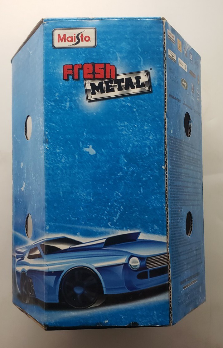 Maisto Fresh Metal Replica 1:64 Die-Cast NEW