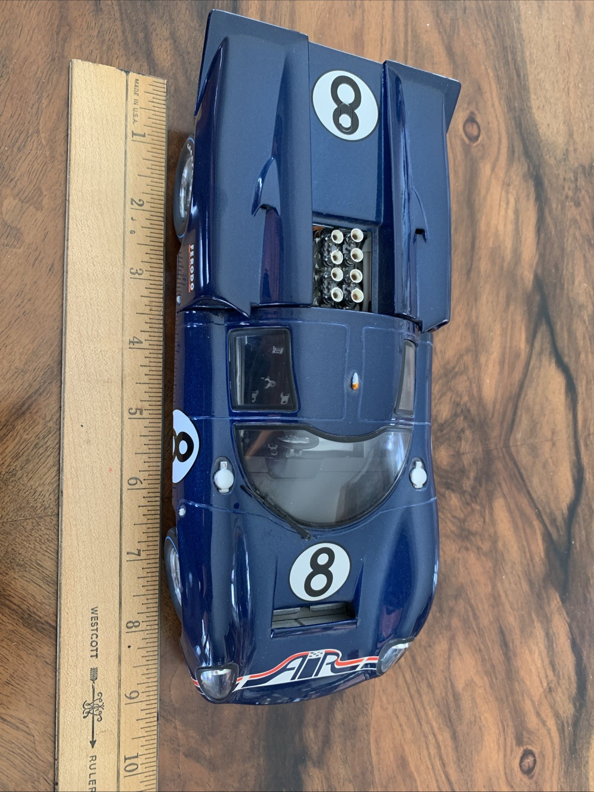 GMP 1969 Daytona Air T70 Lola Coupe #8 Leslie/Motschenbacher 1:18 – 1 of 1500