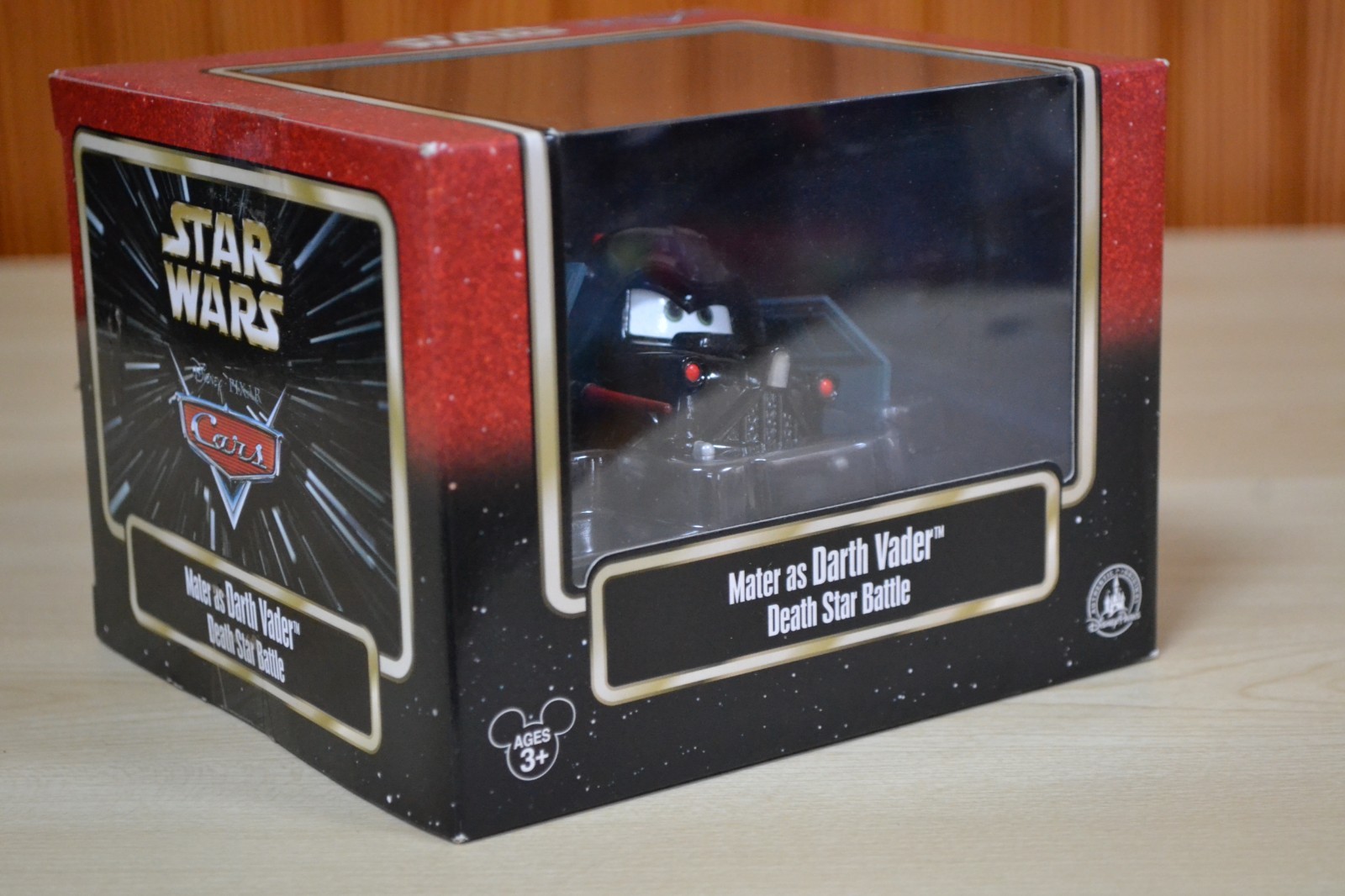 Disney Cars Park Exclusive 1:55 Star Wars Mater as Darth Vader Death Star Battle