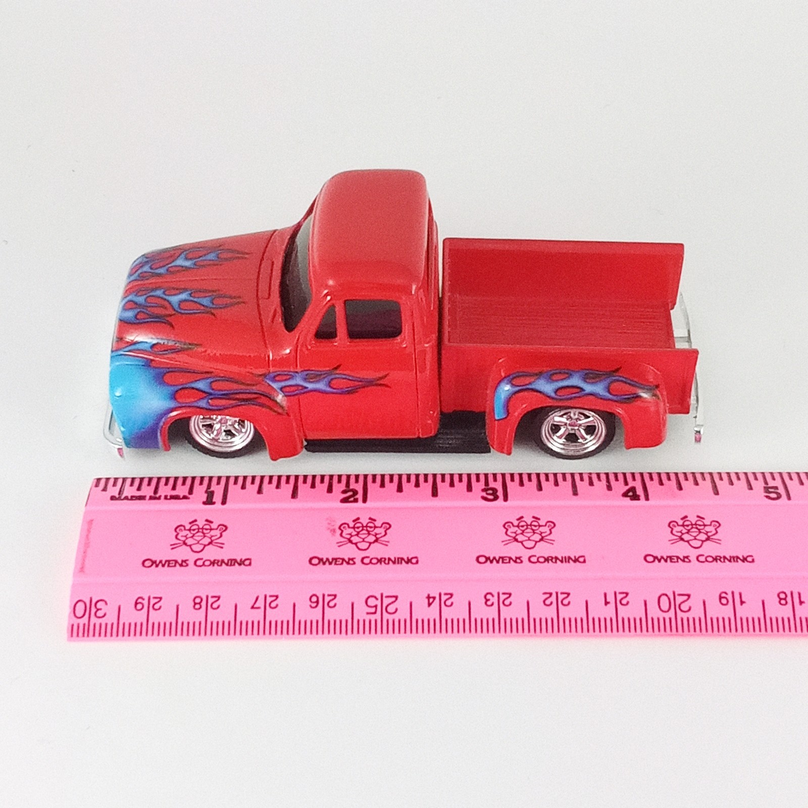 Toy Zone 1:43 Hot Rod Underground 1956 Ford Stepside Red Diecast 2005 NO BOX