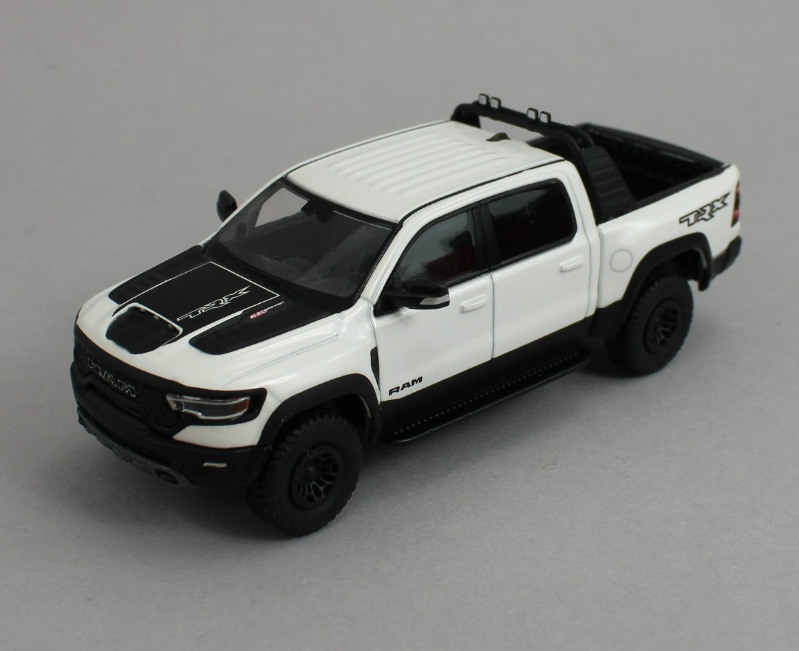 1:64 *596 MODELS* WHITE Dodge RAM TRX Pickup Truck *NIB*