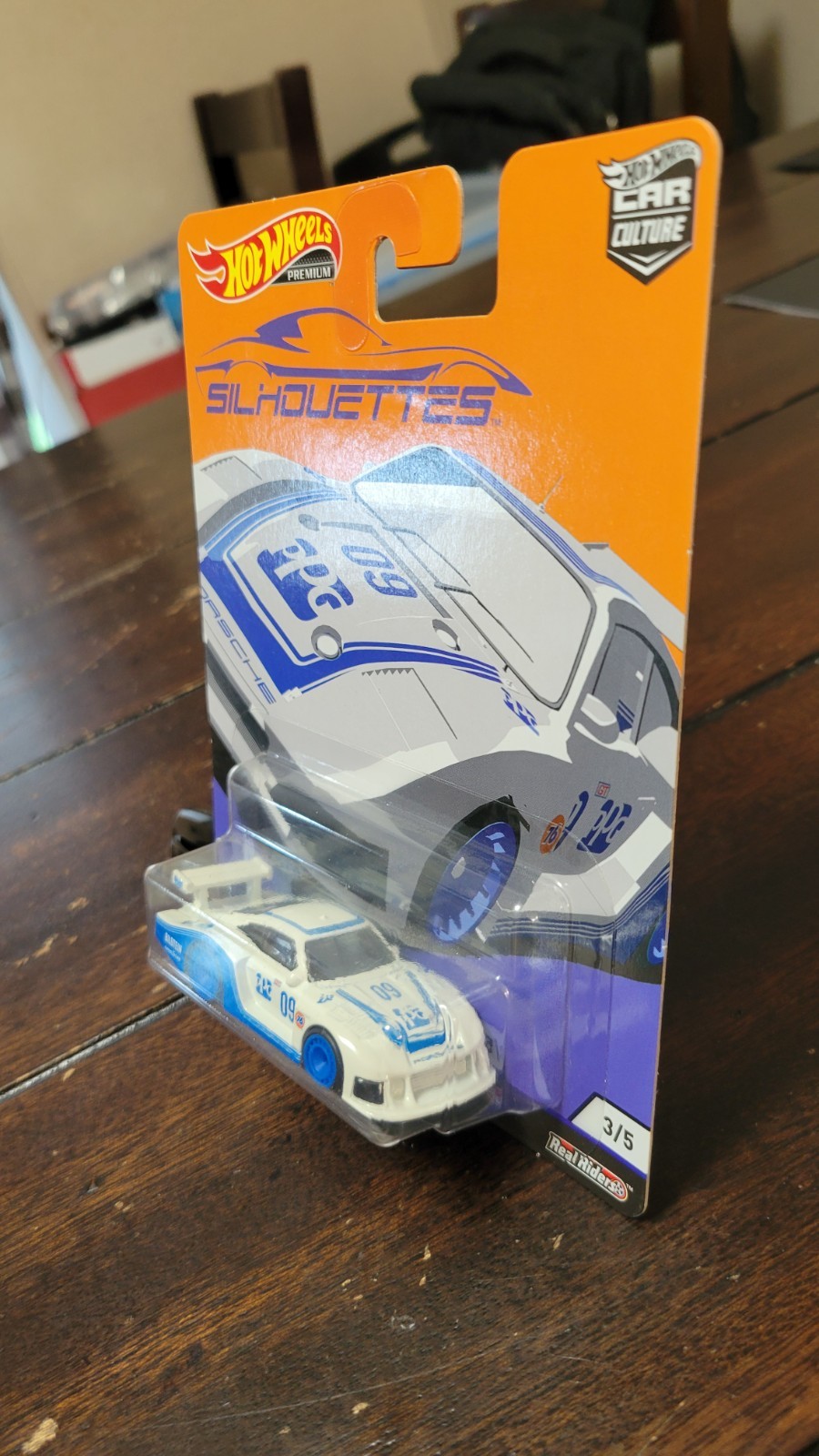 Hot Wheels Premium 1/64 Silhouettes Porsche 935 -78 Car Culture Real Riders