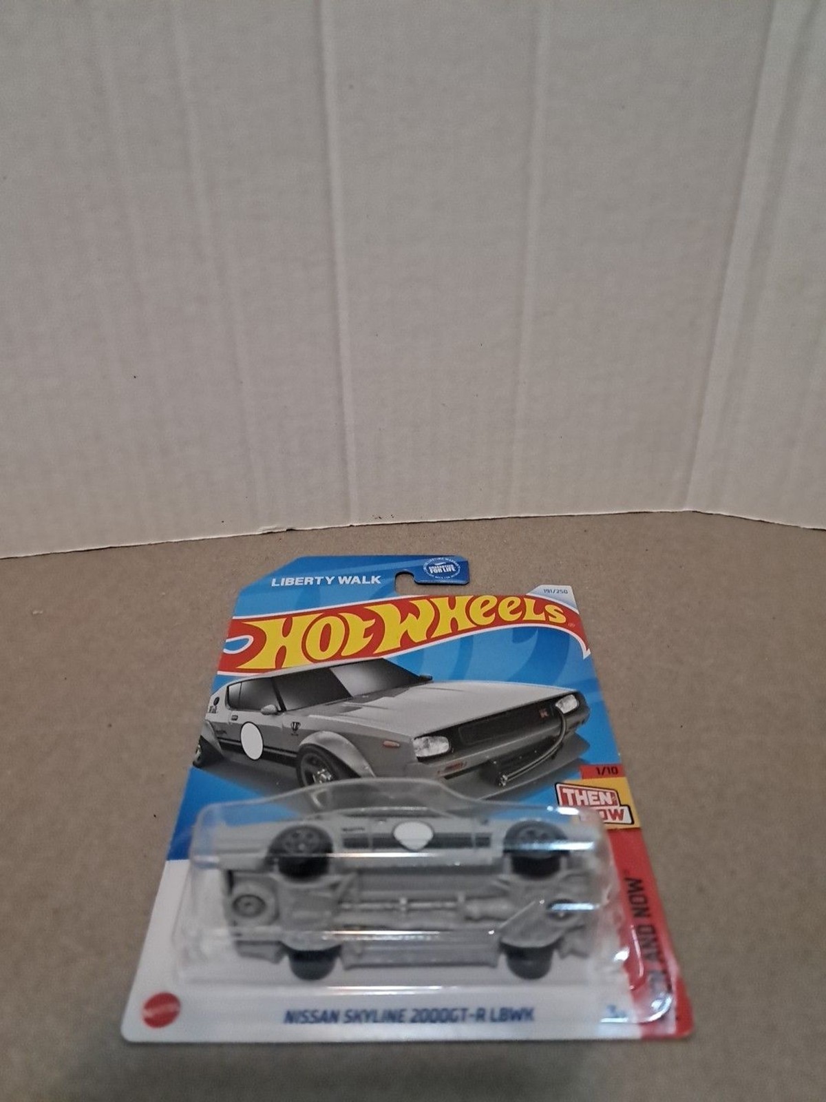 Hot Wheels Then Now Nissan Skyline 2000GT-R LBWK 1/10 Gray Diecast Car