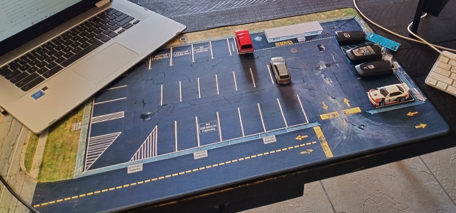 31″X 15.5″ Desk Mat Used Car Lot Dealership 1:64 scale