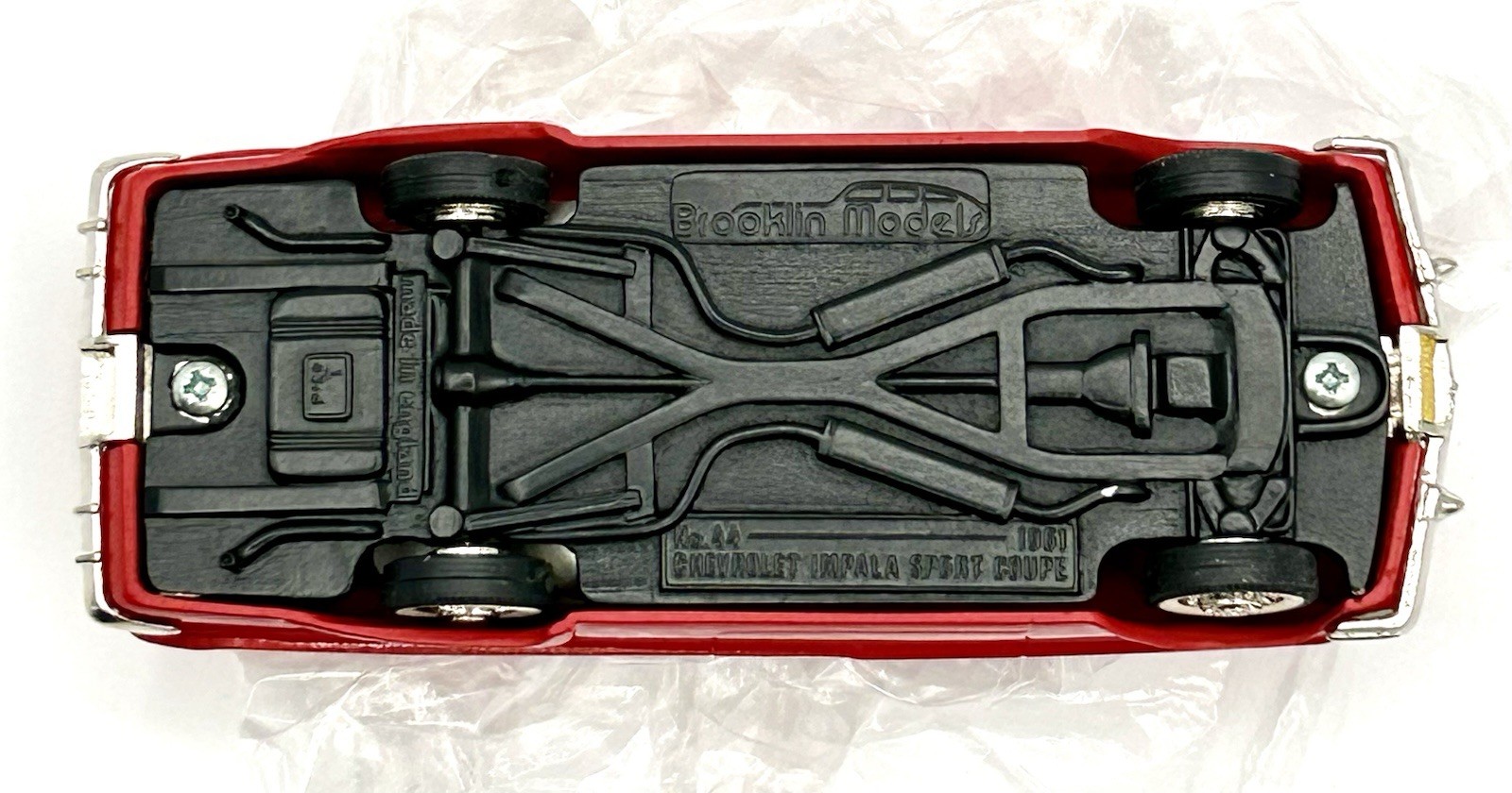BROOKLIN MODELS – 1961 CHEVROLET IMPALA SPORT COUPE-MINT IN ORIGINAL BOX-1:43