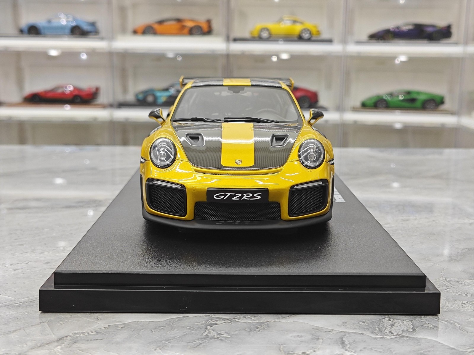 GT Spirit 1:18 Porsche 991.2 GT2 RS Gold Limited Edition Car Model