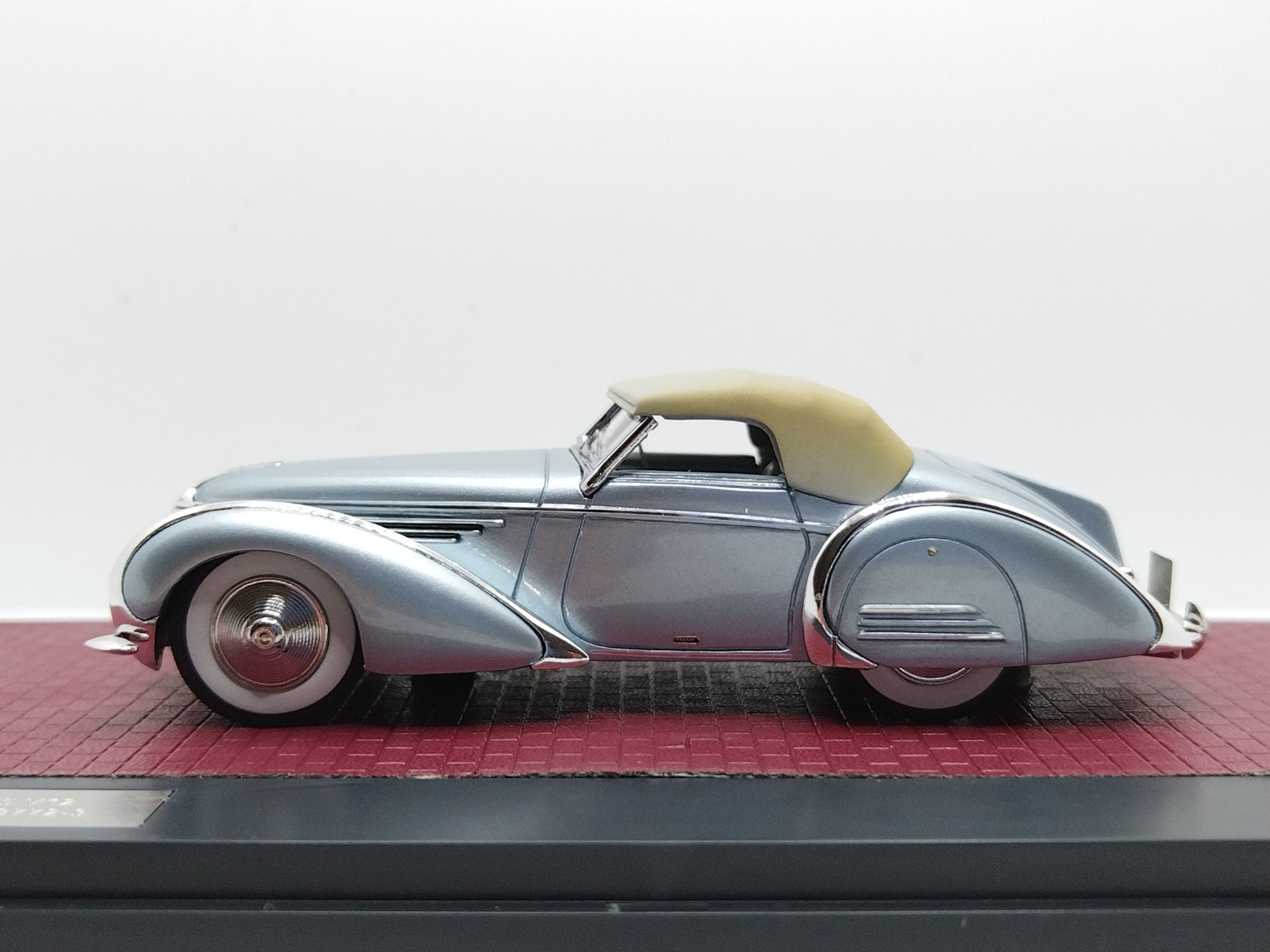 MATRIX 1/43 Delahaye 145 Franay Cabriolet Closed 1937. Wow Rare!