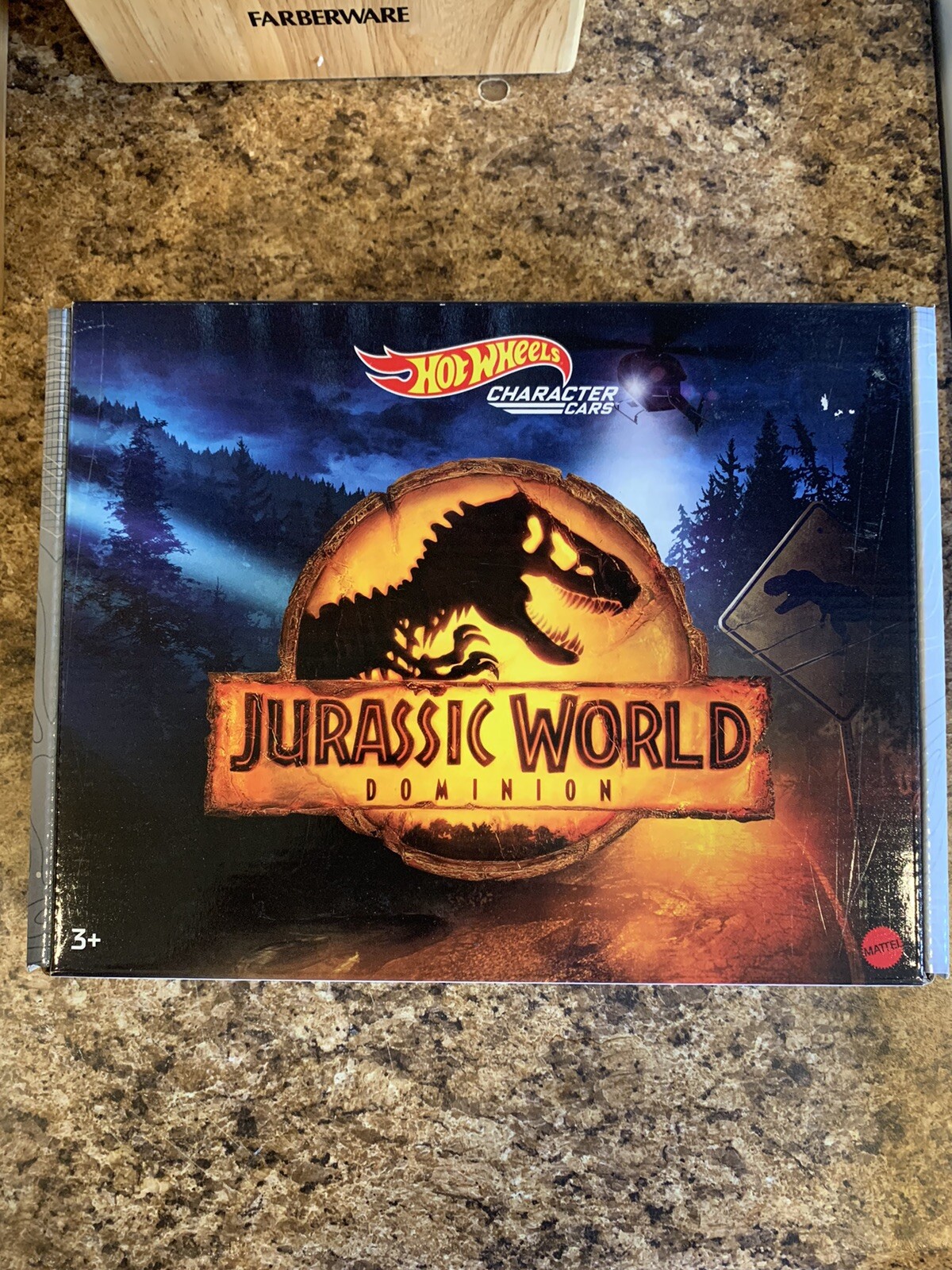 Hot Wheels Jurassic World Dominion 1:64 Car Set – GYJ92. Unopened