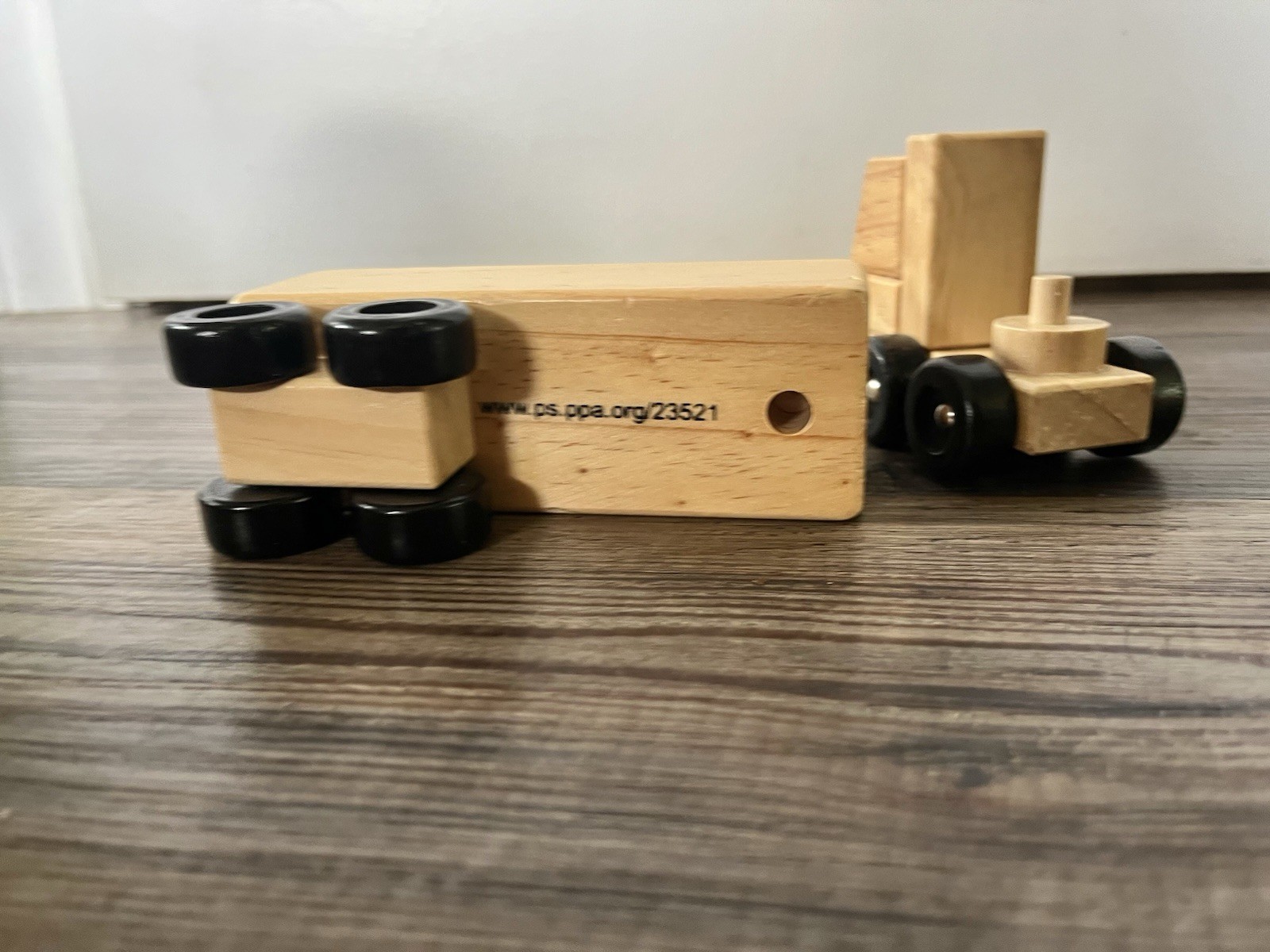 Homer’s Transportation Wooden Semi Truck Toy Trailer Automotive Big Rig Hauler