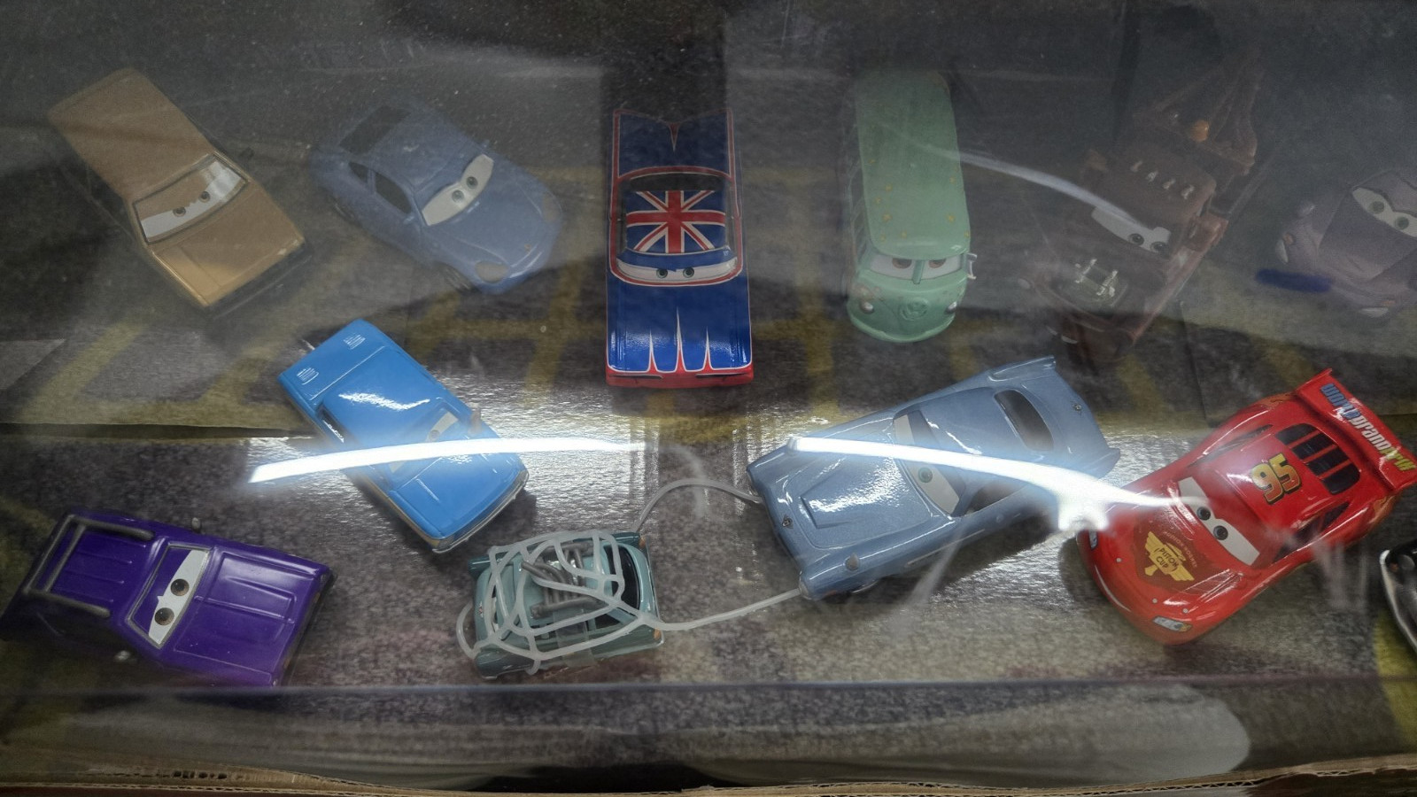 Disney Pixar Cars 2 London Rescue 12‑Car Gift Pack – Sealed – Mattel Diecast