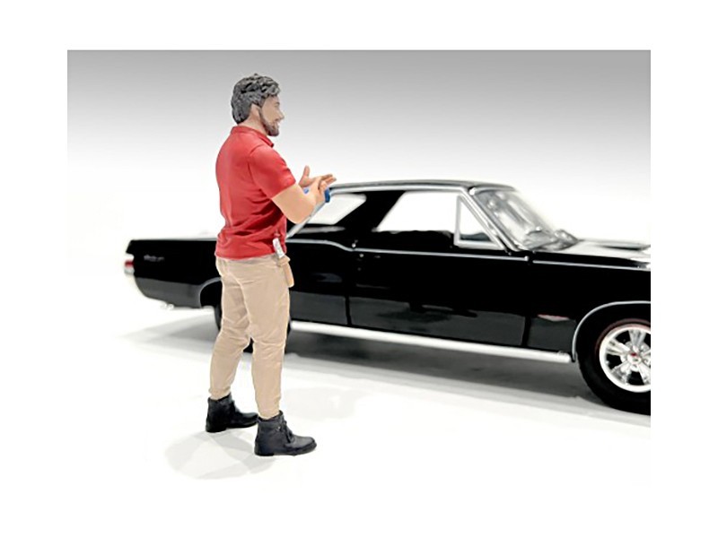 “MUSCLE MECHANICS” FIGURE #2 FOR 1/18 SCALE MODELS BY AMERICAN DIORAMA AD-19202