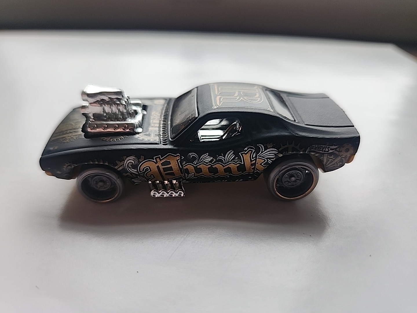 Hot Wheels Art Cars ~ 1970 RODGER DODGER ~ Steampunk Black Gold Diecast