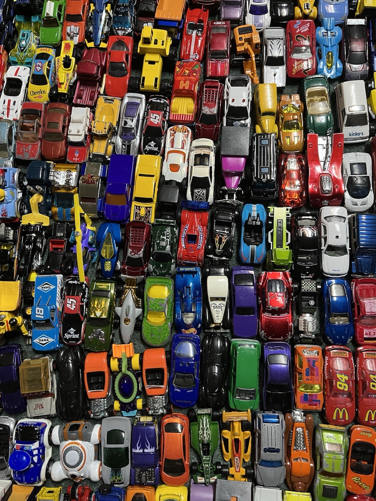 Hot Wheels Lot 45+ Cars Vehicles; Unsearched Matchbox, Hot Wheels, Etc.