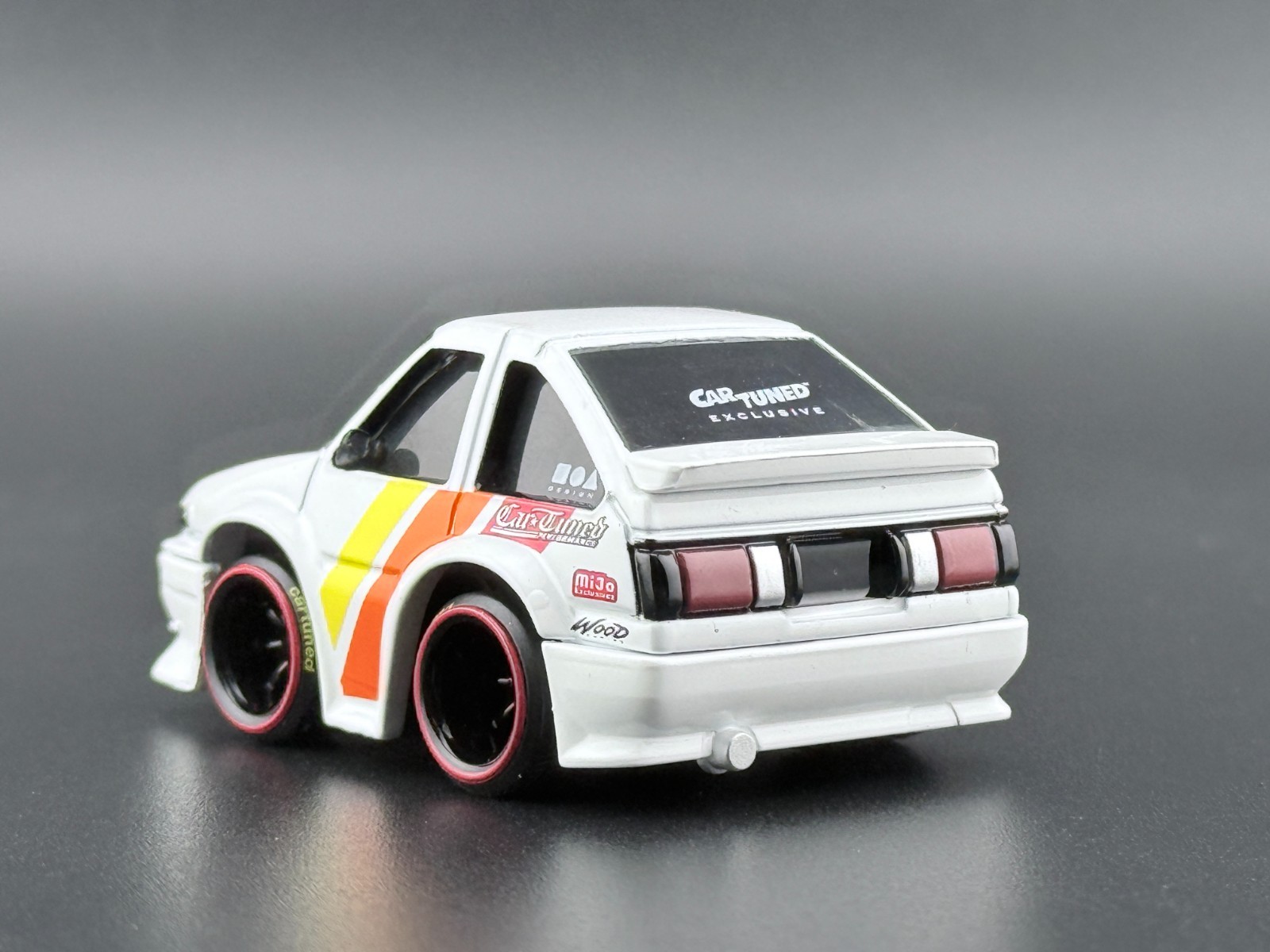 CarTuned 1985 Toyota AE86 Sprinter (JDM) White #04 Mijo Exclusive Series 1 1/64
