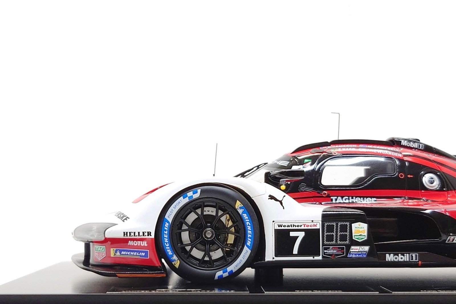 Spark 1:18 Porsche 963 #7 Penske – Winner 24h Daytona 2024 (Dealer Edition)
