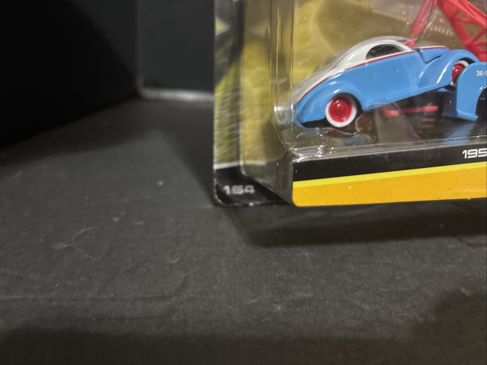 1953 B-61 Mack / 1937 Ford Maisto Design Elite Transport NEW SEALED 1:64 Diecast