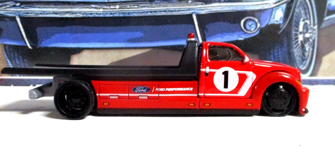 Maisto Design Elite Flatbed Transport New/Loose Metal/Plastic Rubber Tires!
