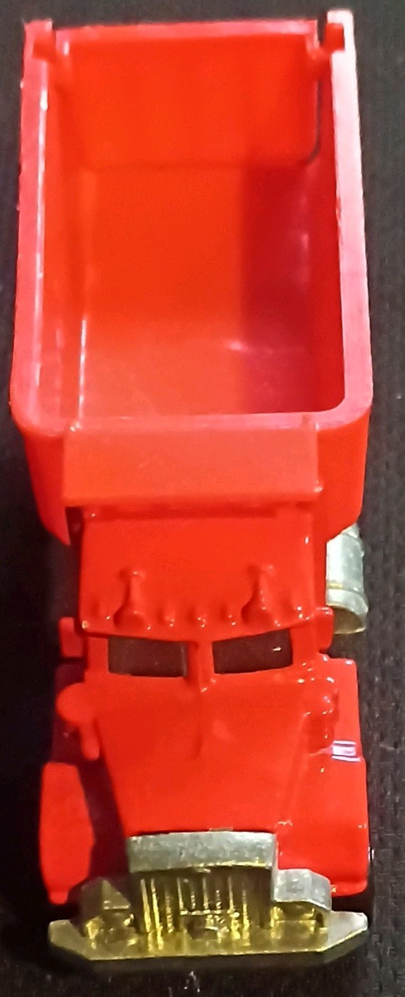 Hot Wheels 1979 Dump Truck 1:64 Diecast Red Malaysia Vintage