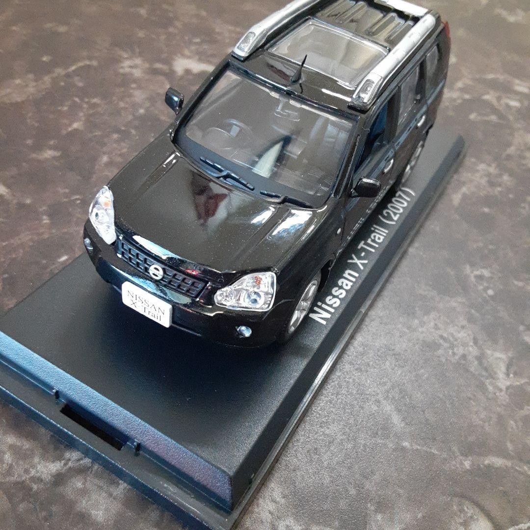 Nissan X-Trail Japanese Cars Collection Black Car 676355