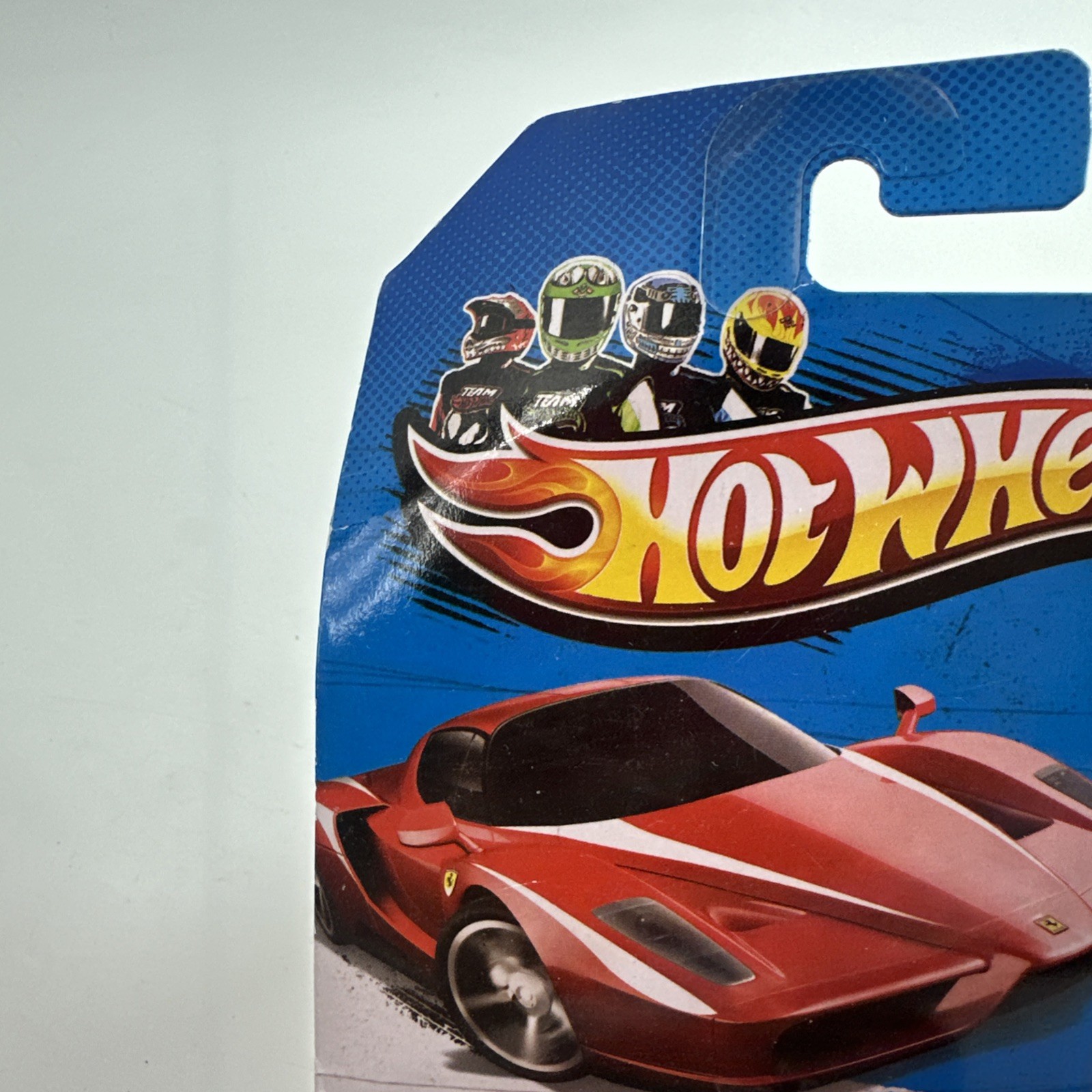 Hot Wheels Enzo Ferrari HW Showroom 2013 Red