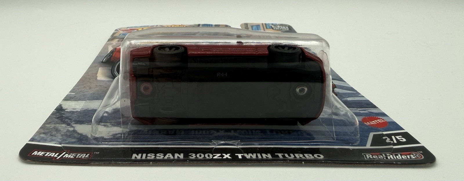 Hot Wheels Premium Nissan 300ZX Twin Turbo Ronin Run 2/5