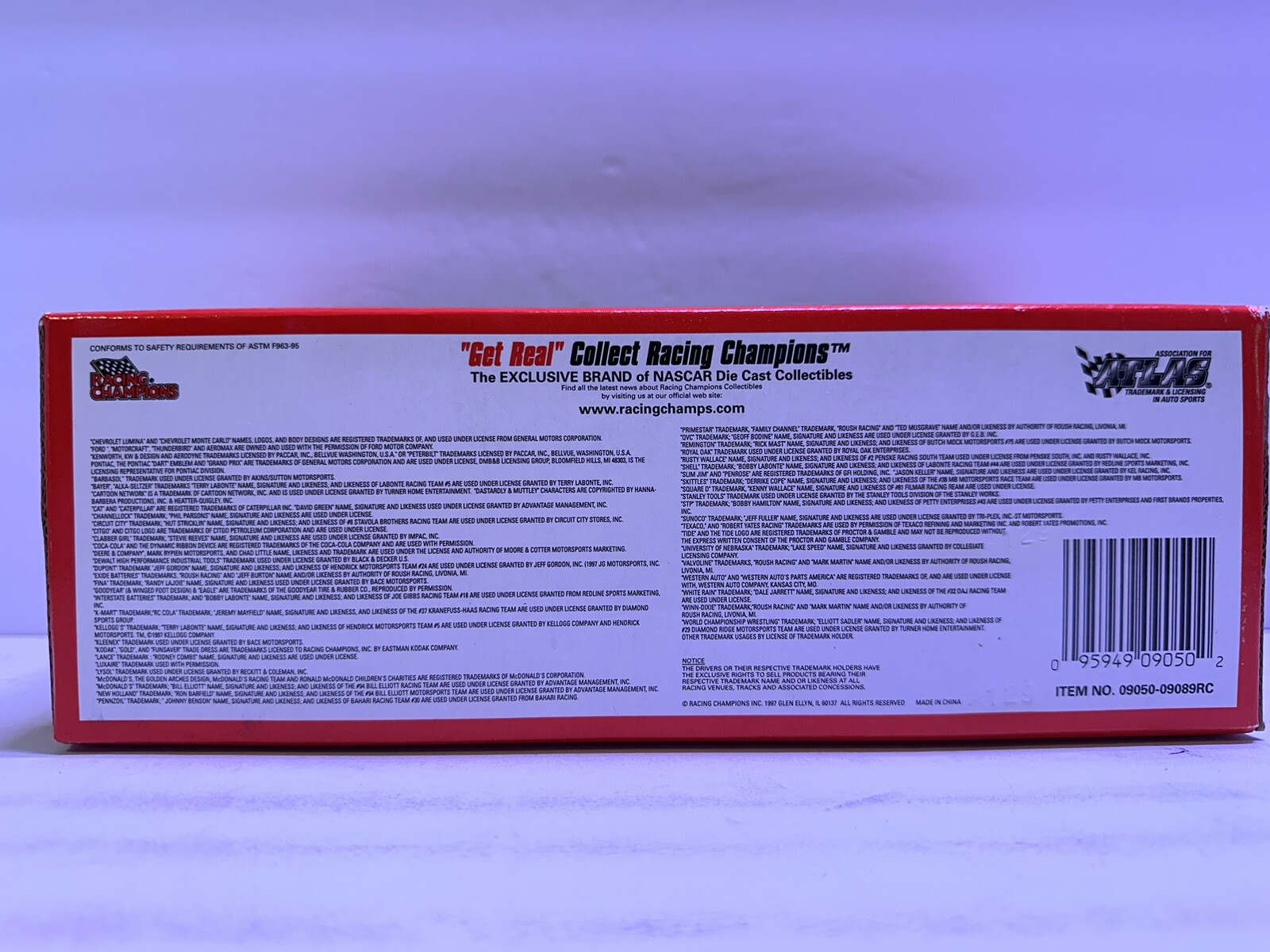 1997 Racing Champions Auto Value #97 Darryl Waltrip 1:24th race car