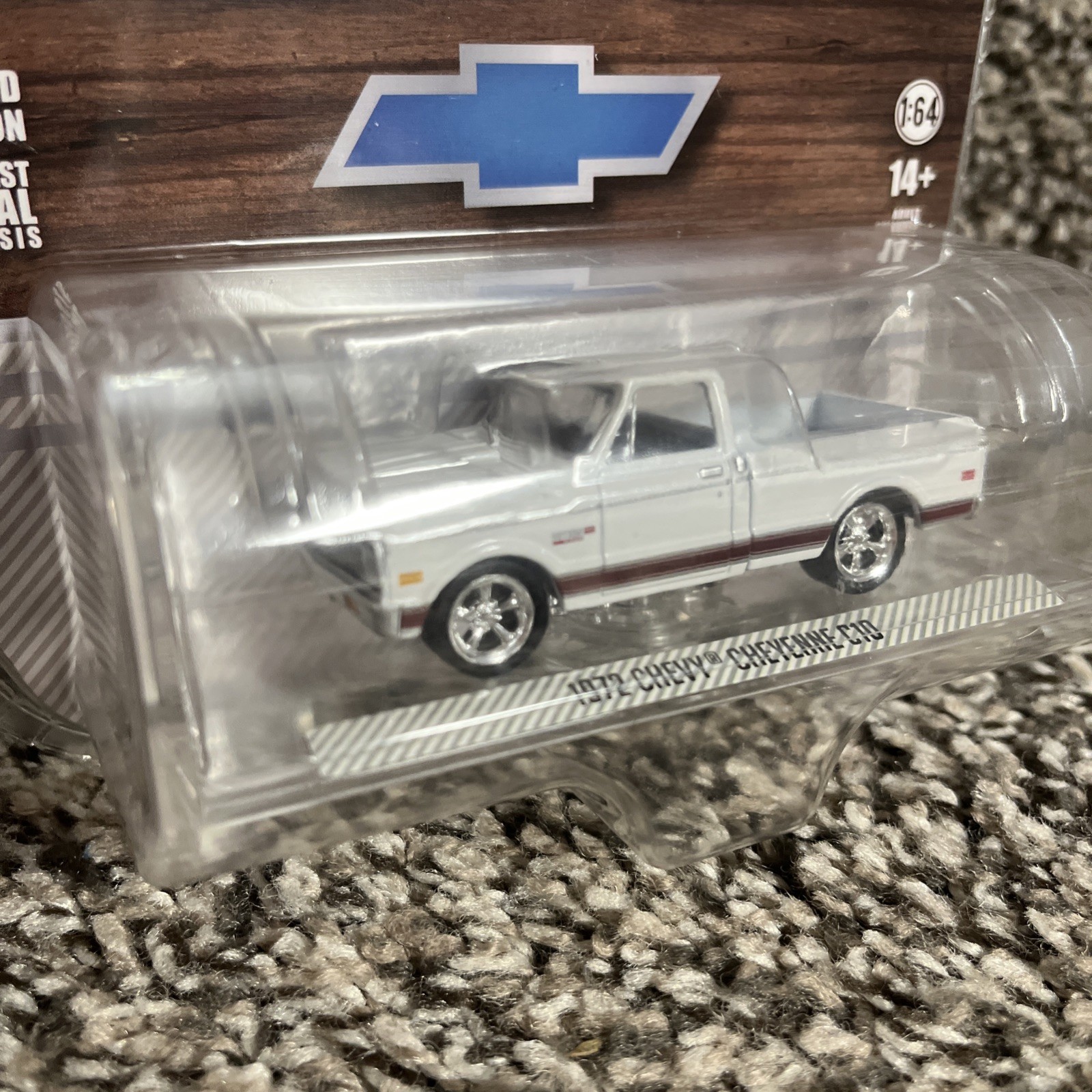 1:64 Greenlight 1972 Chevy Cheyenne C10 Short Bed White Hobby Exclusive NEW!!