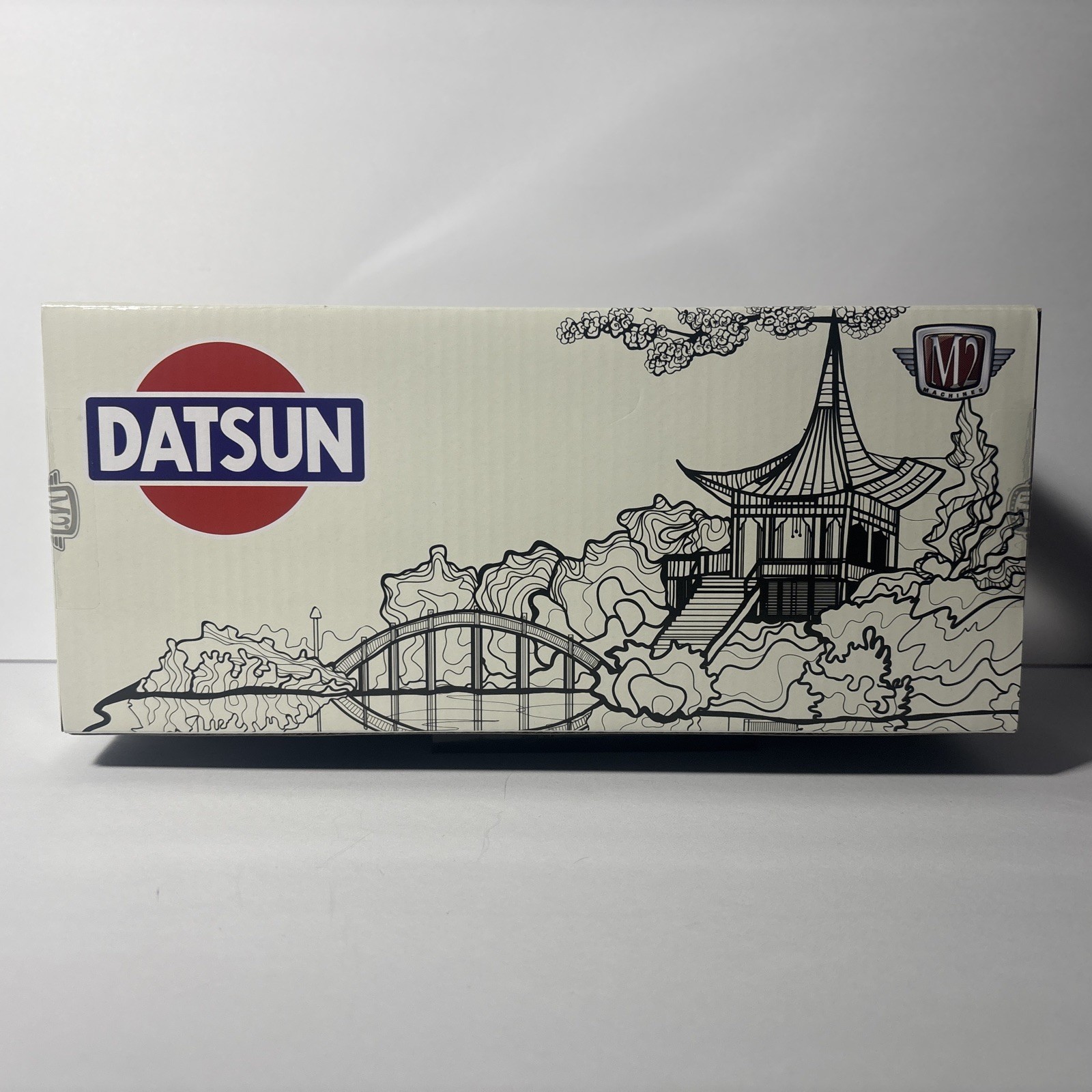 M2 Machines 1970 Datsun 510 R141 26-08 1/24 Scale Car
