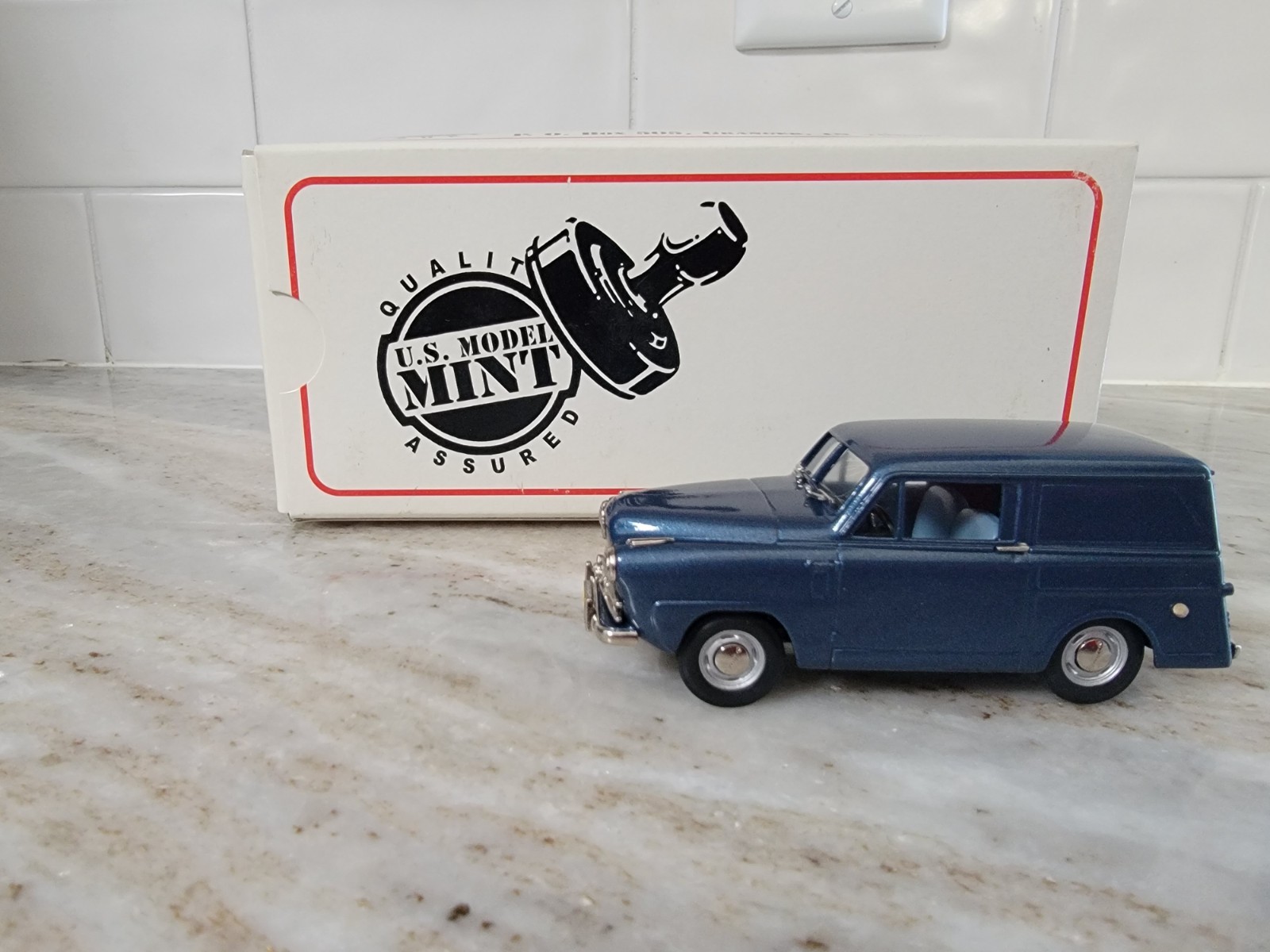 US Model Mint 1/43 Scale US36 – 1951 Crosley Sedan Delivery – Metallic Blue