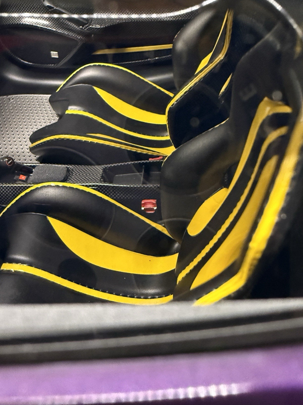 1/12 BBR1213DU. Ferrari 488 Pista. Hong Kong Violet. Limited 20 Pieces. 20/20