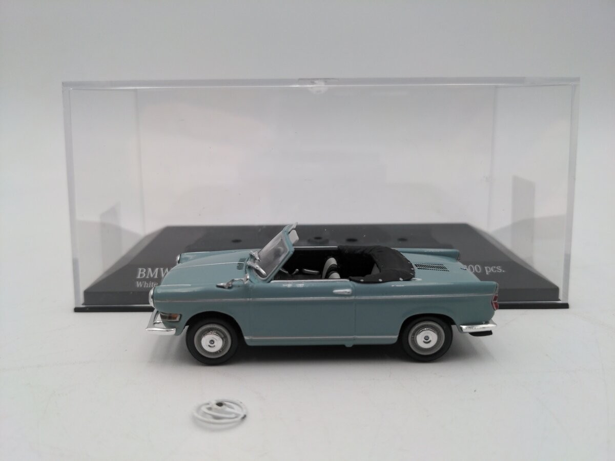 Minichamps 700 1/43 BMW 2000A White And Light Blue/Box